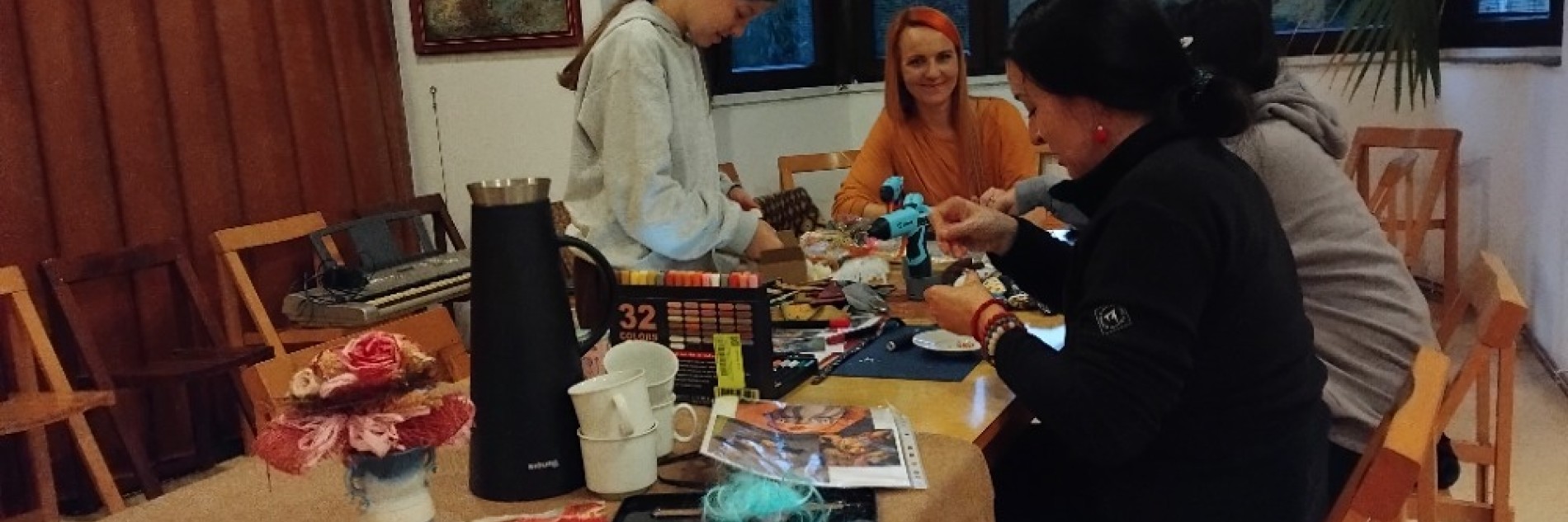 Tvoříme masky s Tami